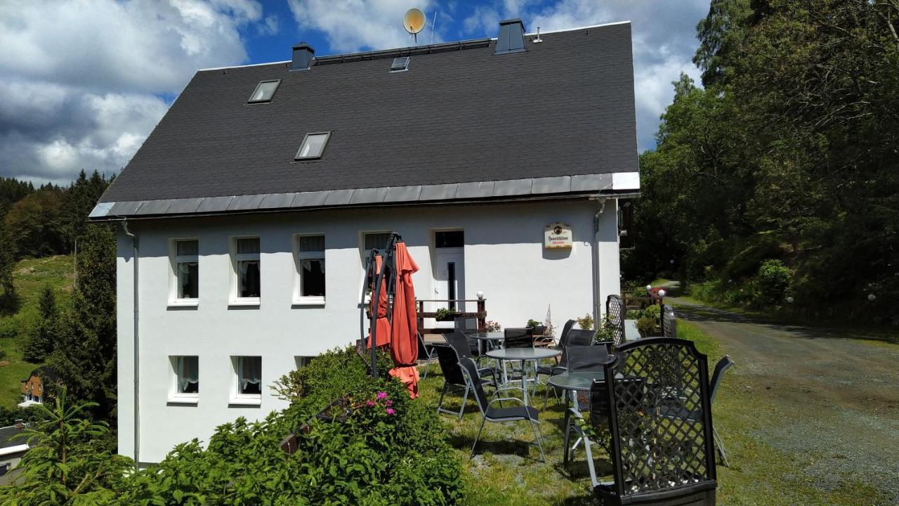 Greizer Kammhütte Gaststätte&Pension Klingenthal Exterior foto