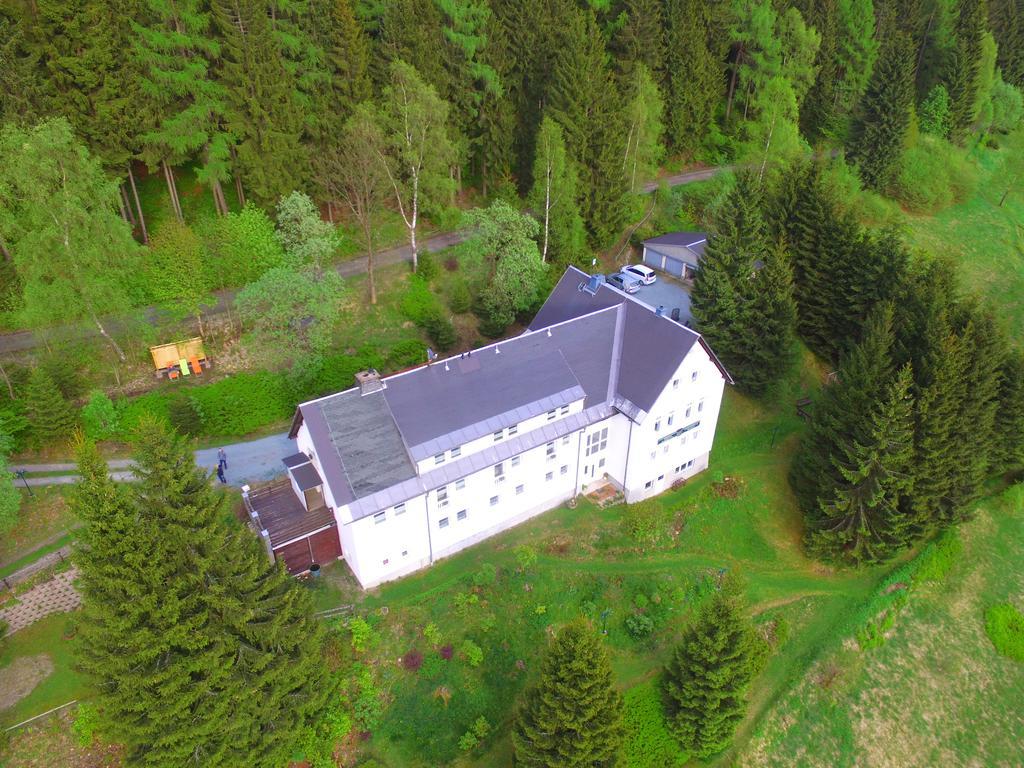 Greizer Kammhütte Gaststätte&Pension Klingenthal Exterior foto