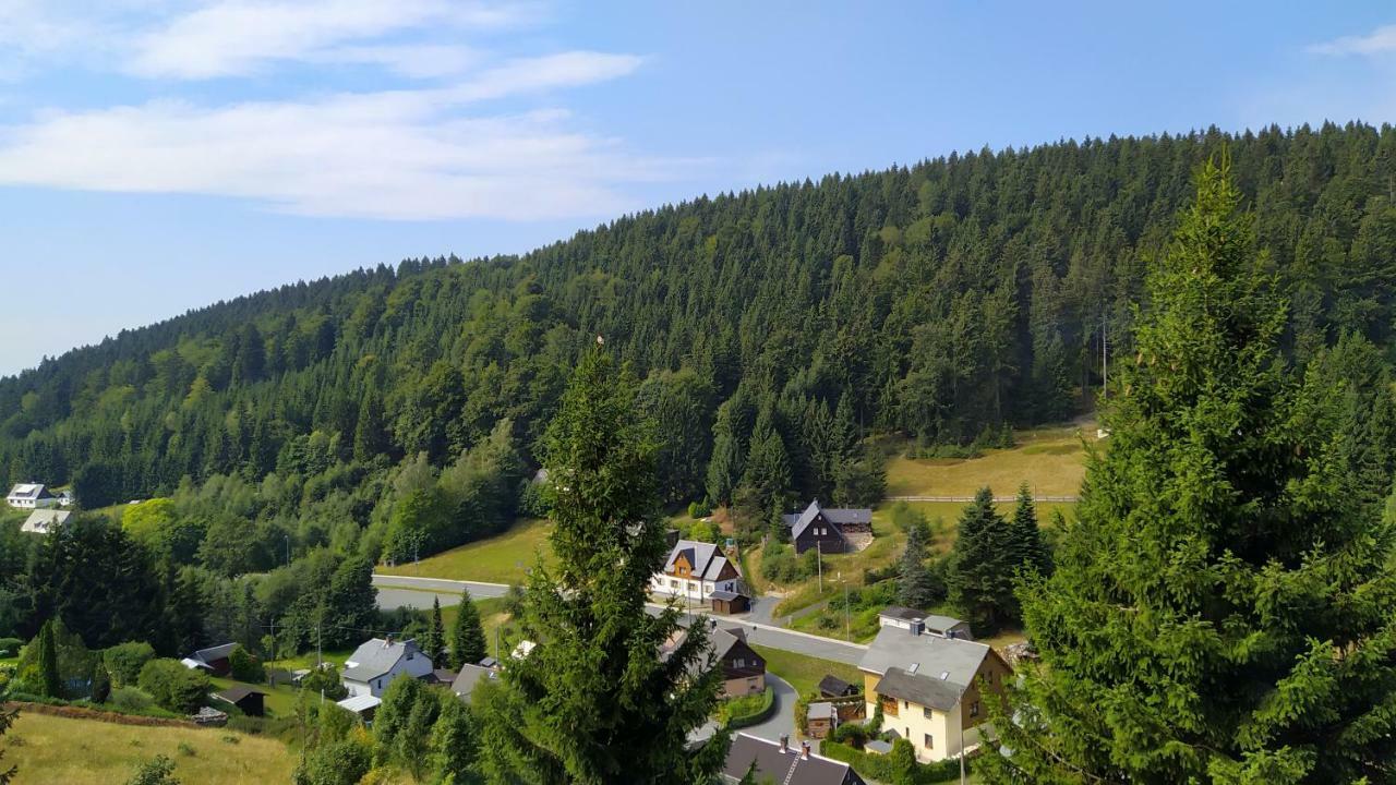Greizer Kammhütte Gaststätte&Pension Klingenthal Exterior foto