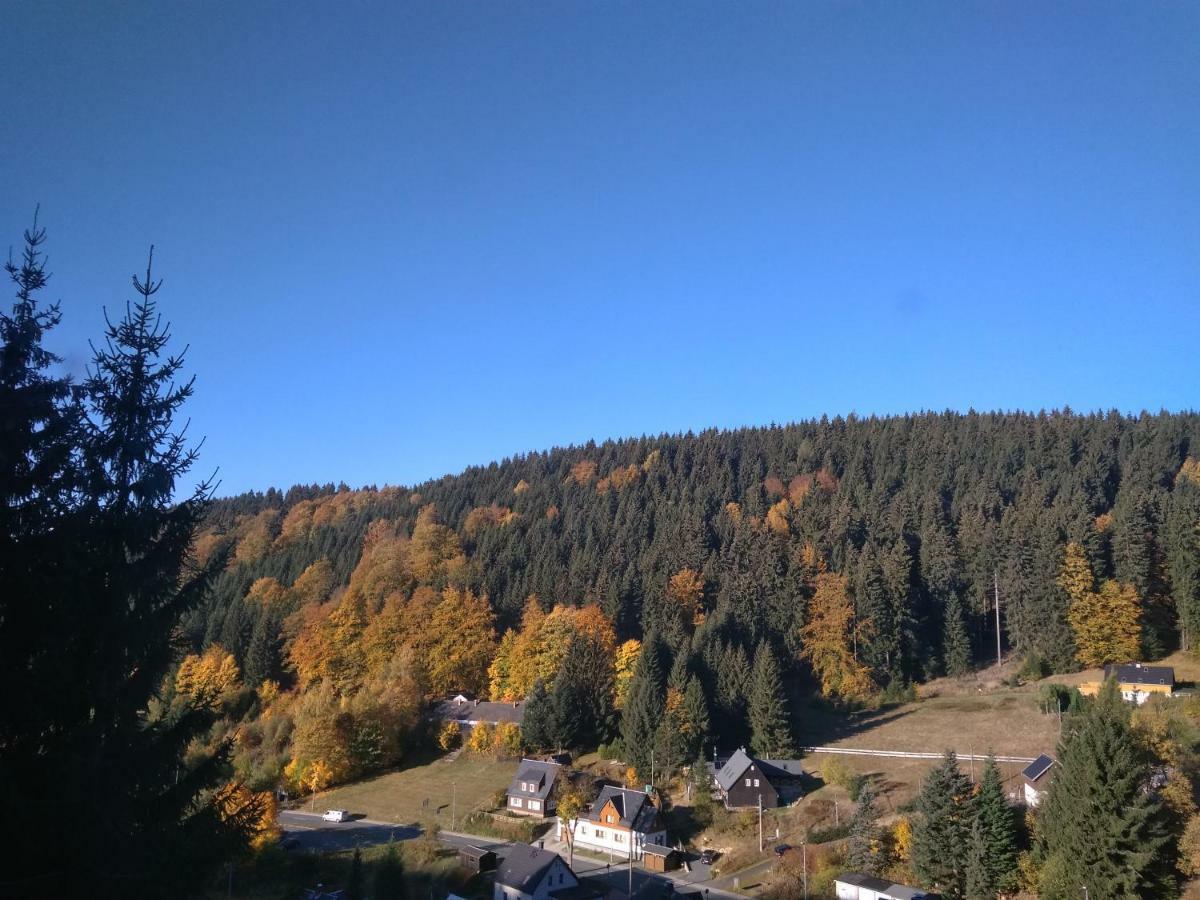 Greizer Kammhütte Gaststätte&Pension Klingenthal Exterior foto